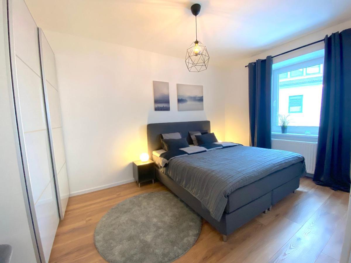White Inn - Kuschelige Ferienwohnung Mürzzuschlag Zewnętrze zdjęcie